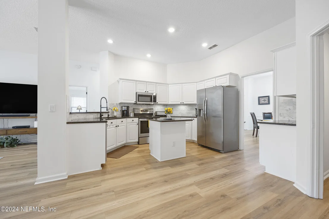 Photo of 5536 DOVER CREST Lane