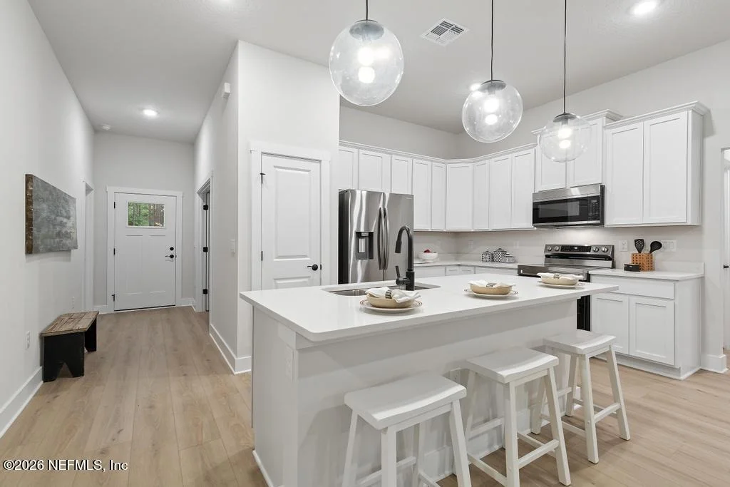 Photo of 8871 HIPPS Road