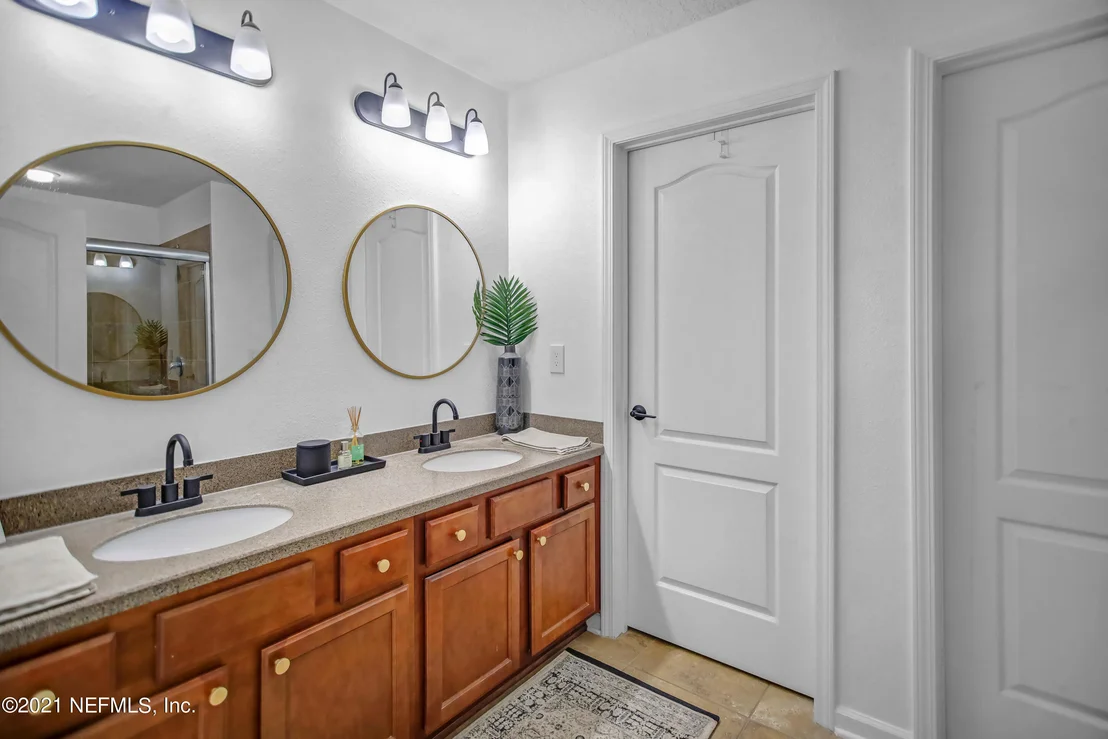 Photo of 136 TERRACINA Drive