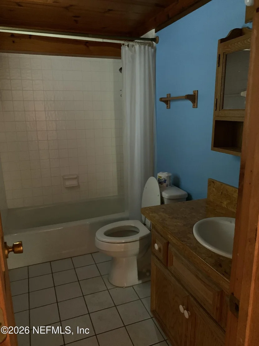 Photo of 120 BEACH Avenue