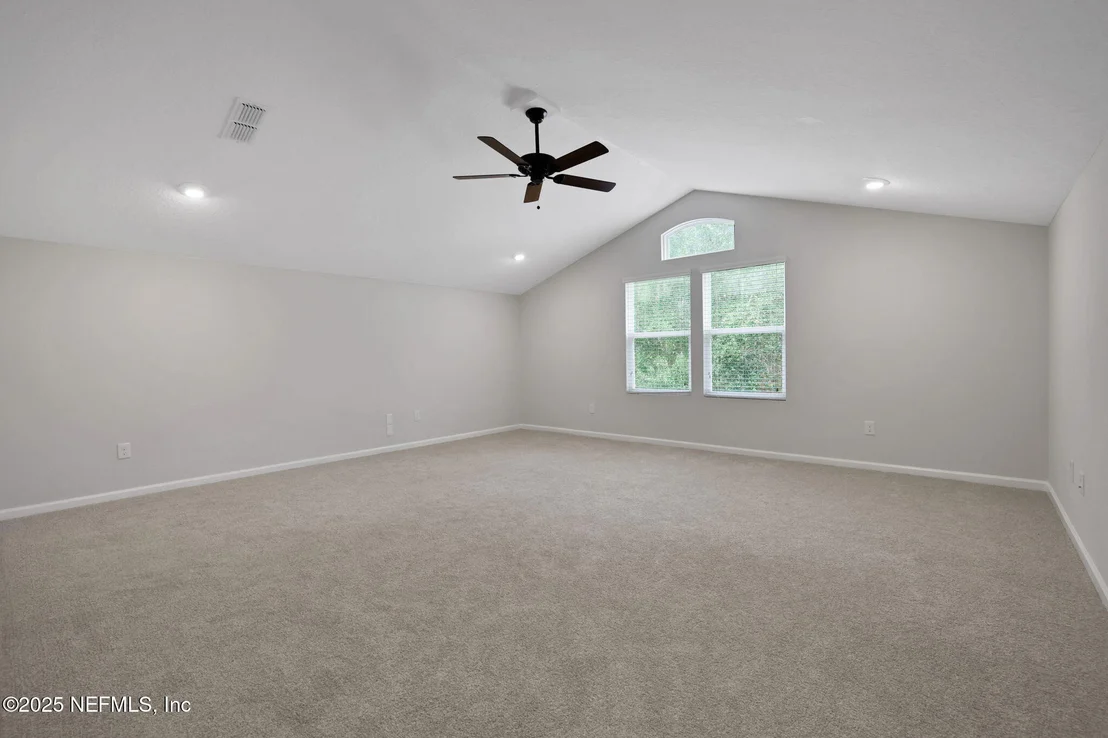 Photo of 660 GRAMPIAN HIGHLANDS Drive
