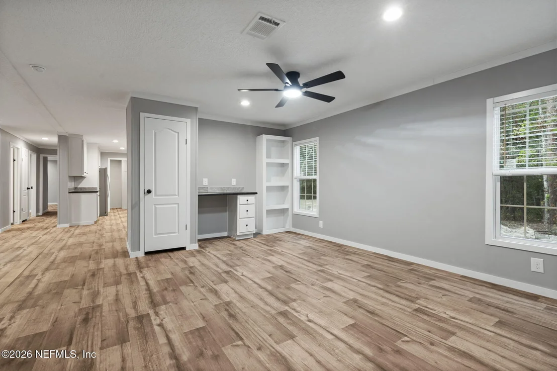 Photo of 5638 PALM Avenue