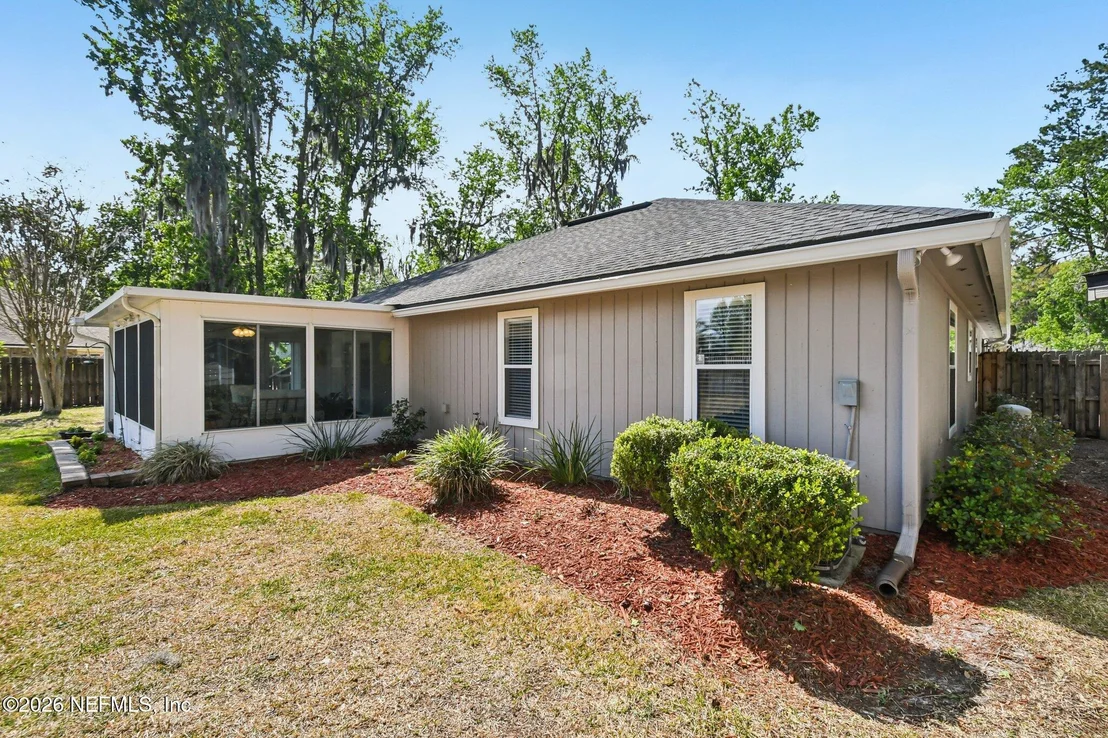 Photo of 3070 NAUTILUS Road