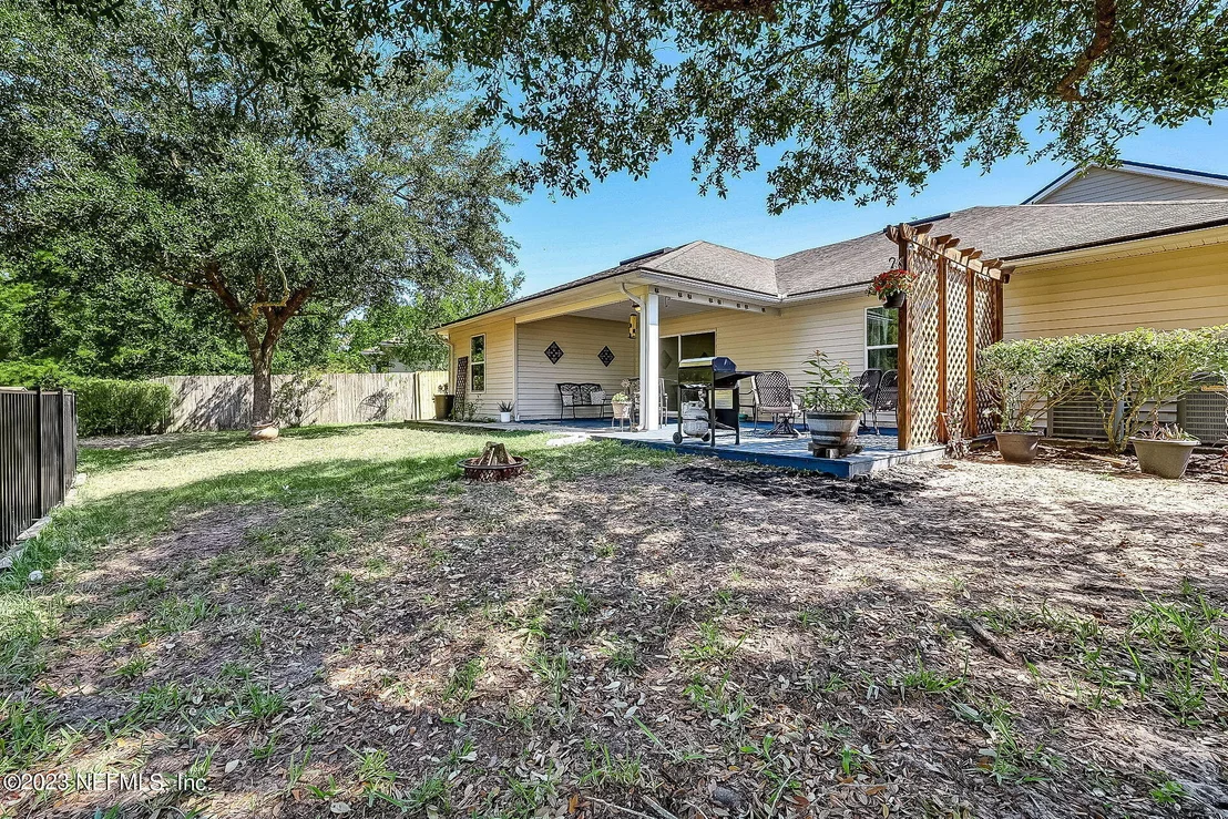 Photo of 9584 BEMBRIDGE MILL Drive