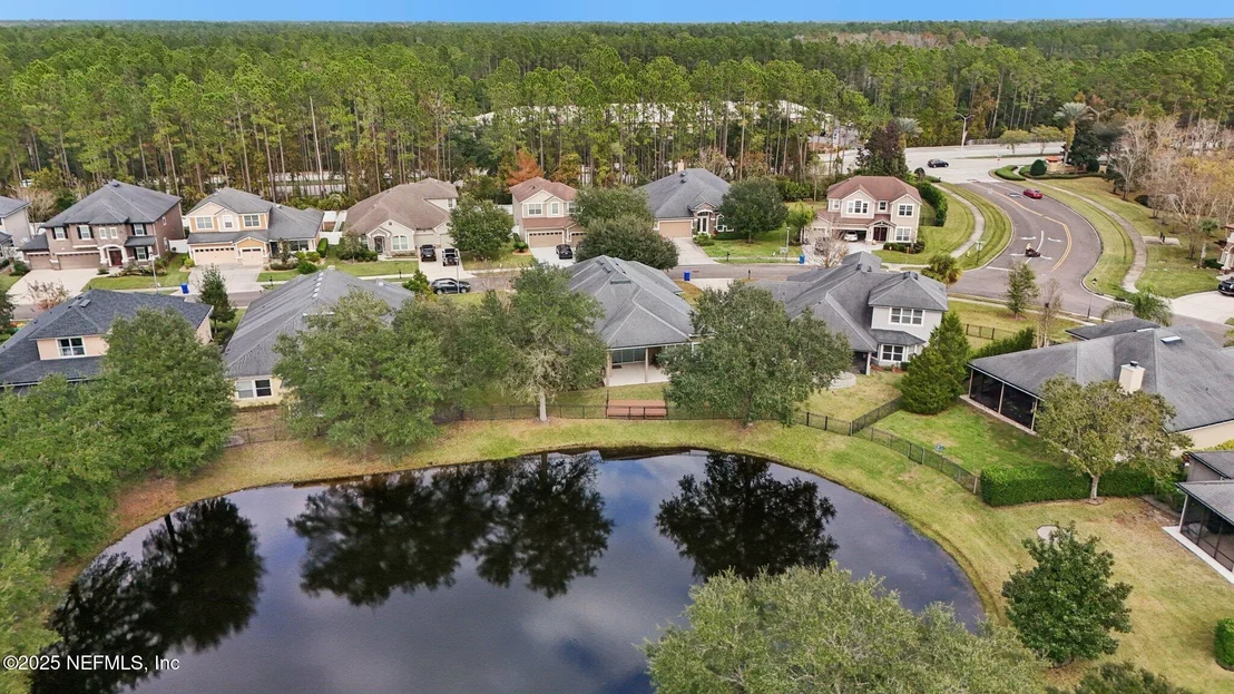 Photo of 403 WILLOW WINDS Parkway