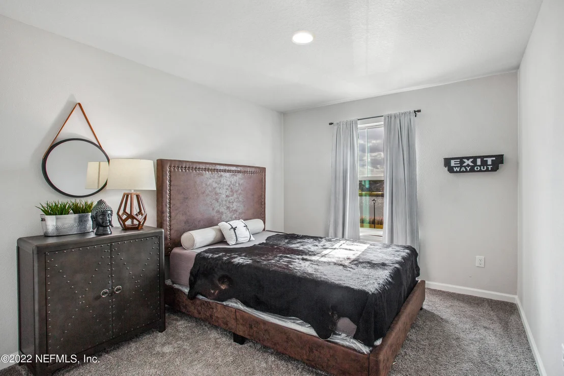 Photo of 429 NARROWLEAF Drive