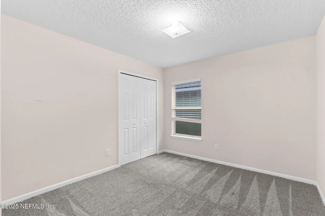 Photo of 648 E TROPICAL TRACE