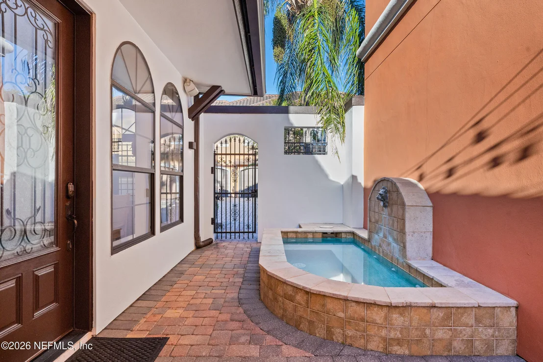 Photo of 8861 LA TERRAZZA Place