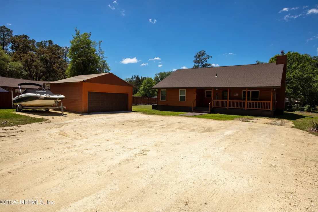 Photo of 5930 ISLAND Road