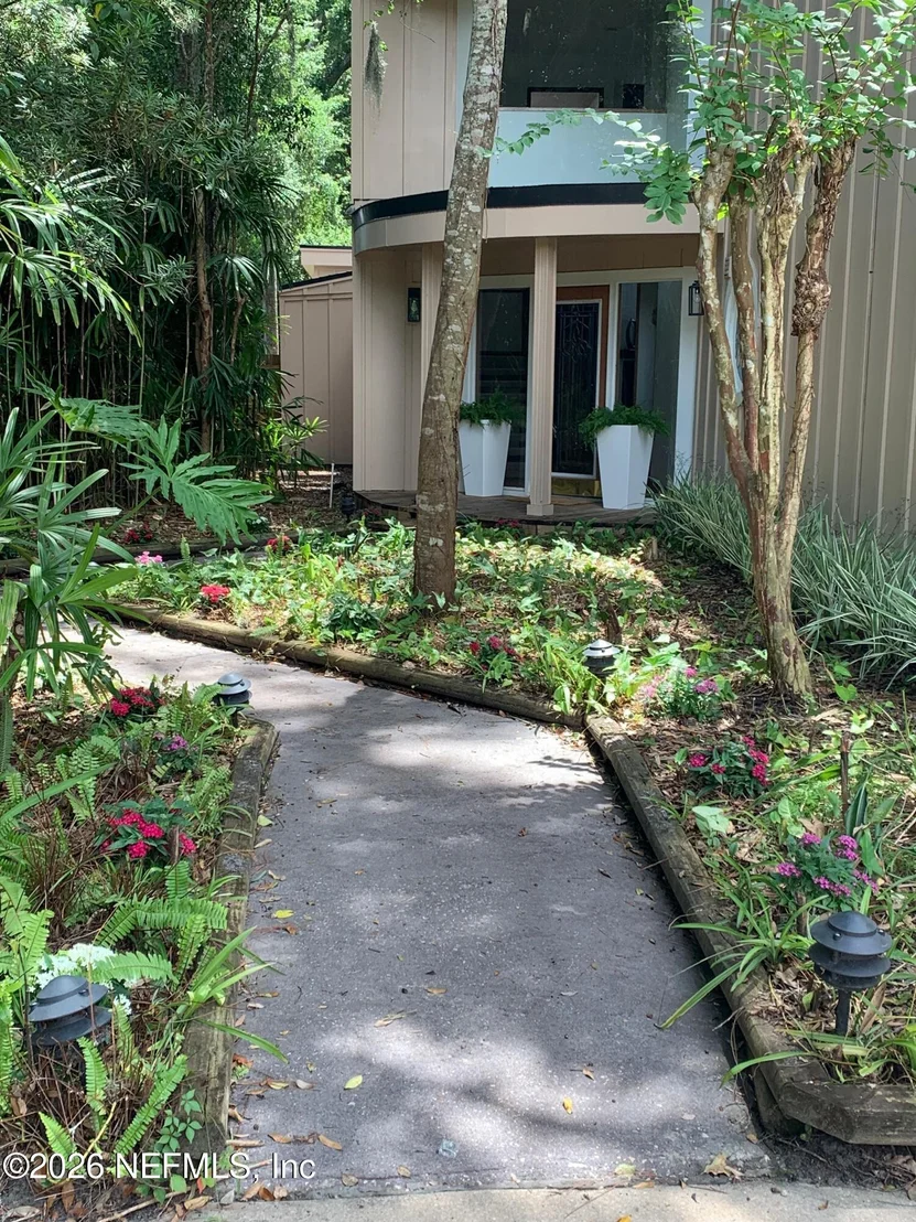 Photo of 3140 FOREST Circle