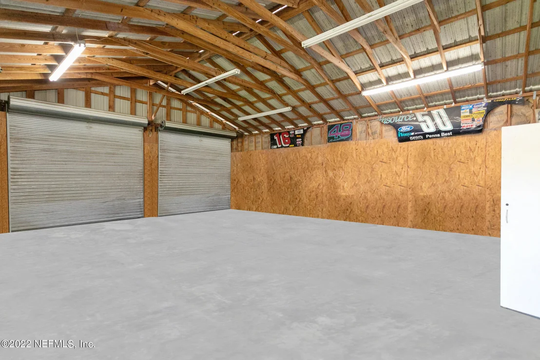 Photo of 48077 MERIDIAN Trail