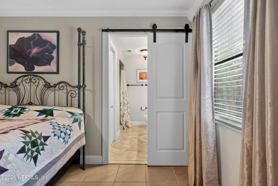 Photo of 2556 BOTTOMRIDGE Drive