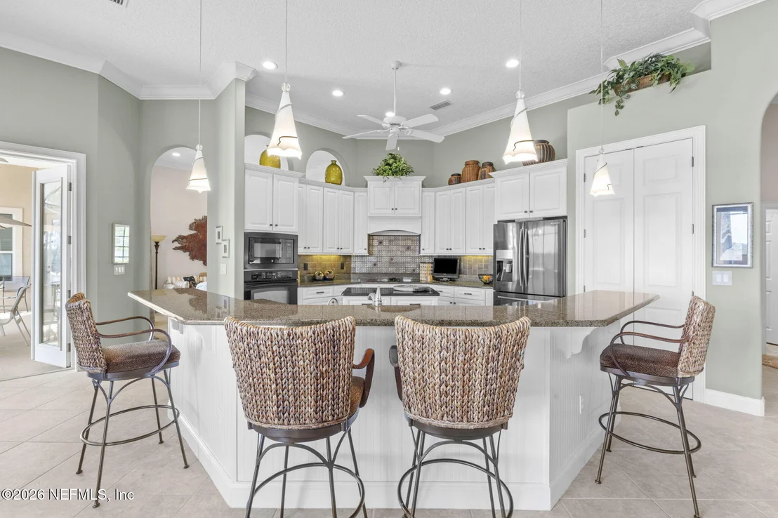 Photo of 170 HERONS NEST Lane