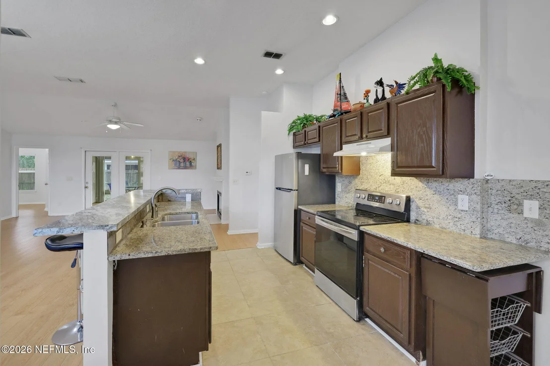 Photo of 12176 MANTLE Drive