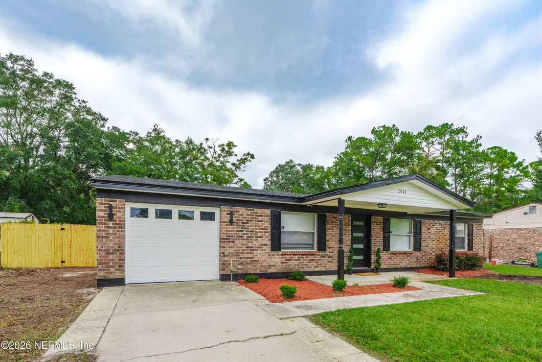 Photo of 10924 KEY HAVEN Boulevard