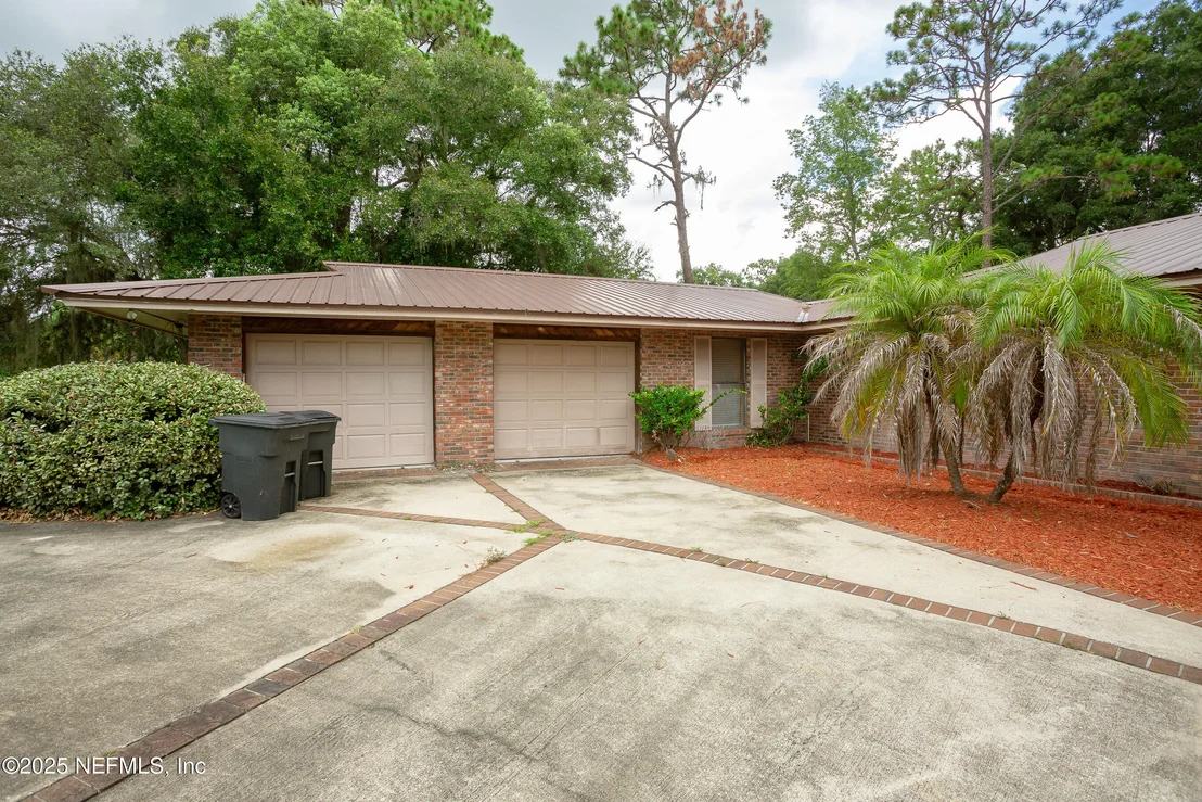 Photo of 188 ESTATES Drive