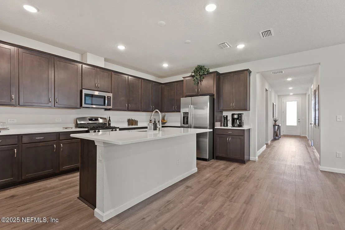 Photo of 64 WINGED ELM Court