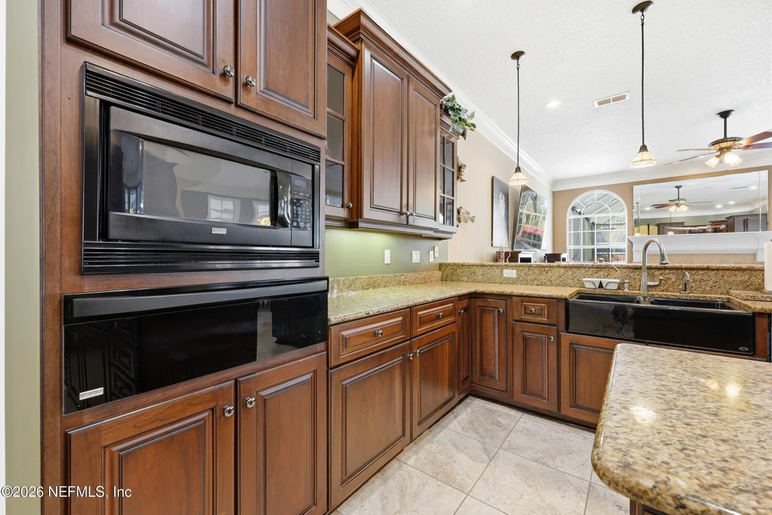 Photo of 1140 HIDEAWAY Drive N