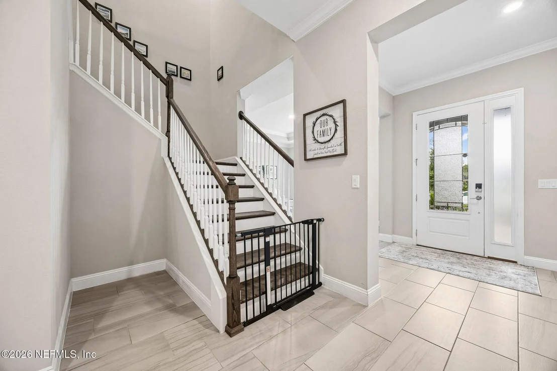 Photo of 323 ASPINWALL Parkway
