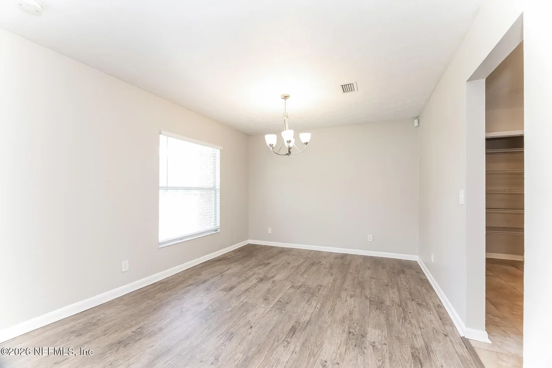 Photo of 8251 VERMANTH Road