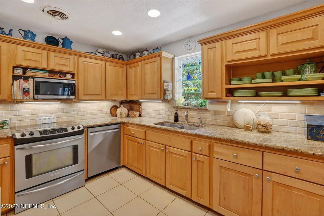 Photo of 8530 SANCHEZ Road