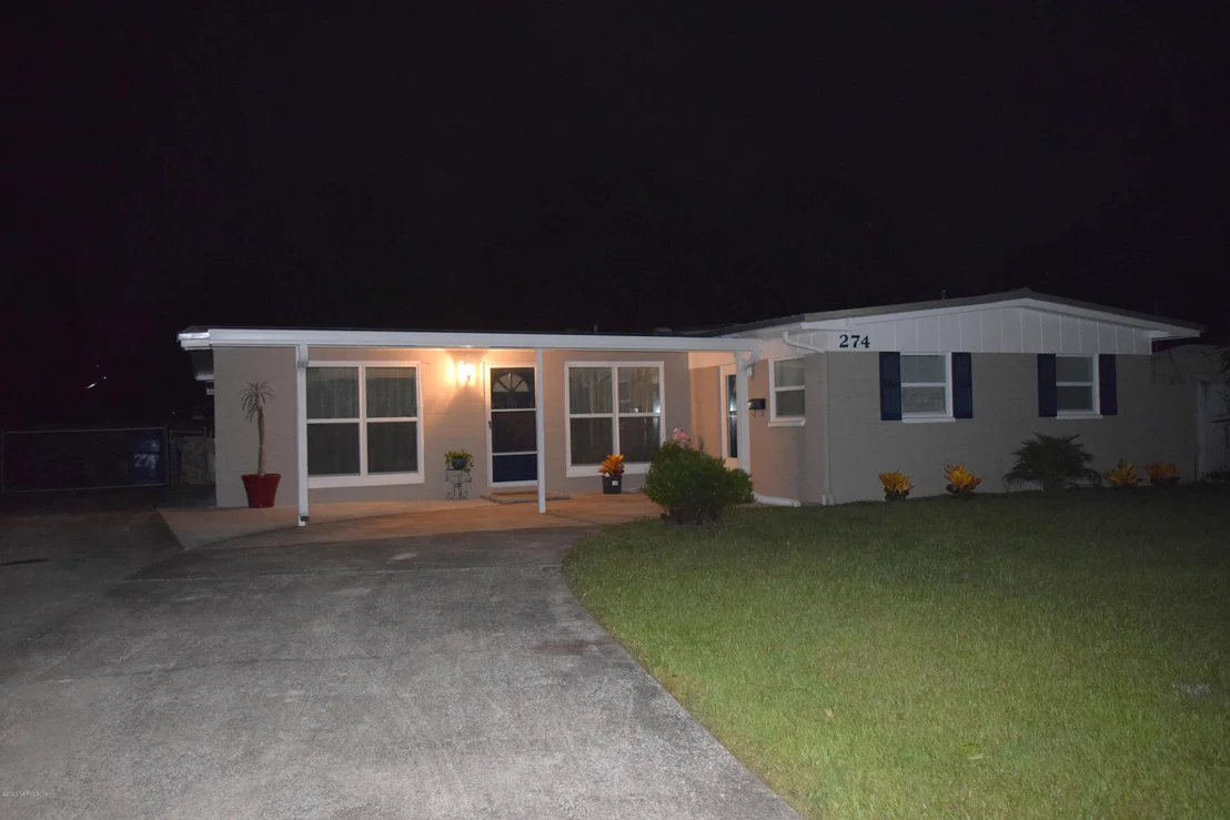 Photo of 274 SARA Drive