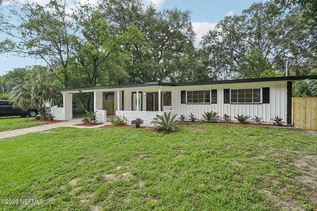 Photo of 5347 KEYSTONE Drive N