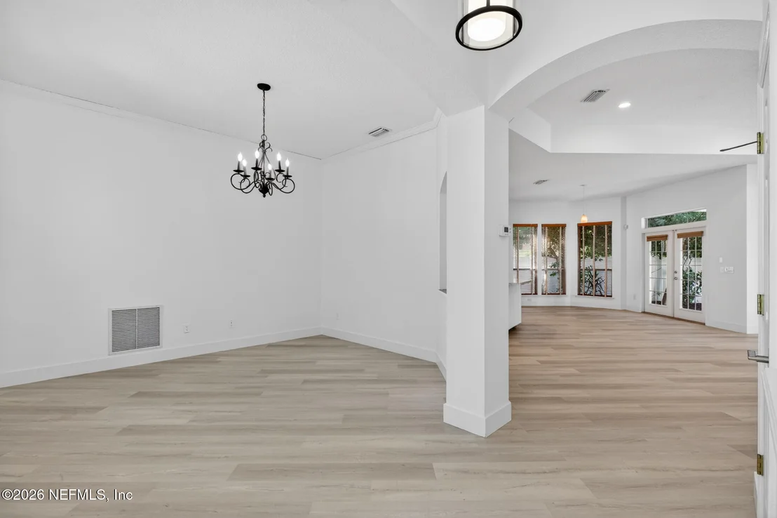 Photo of 10133 DELPOINT Lane