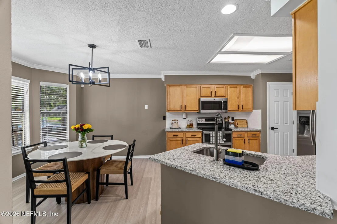 Photo of 461 WYNFIELD Circle