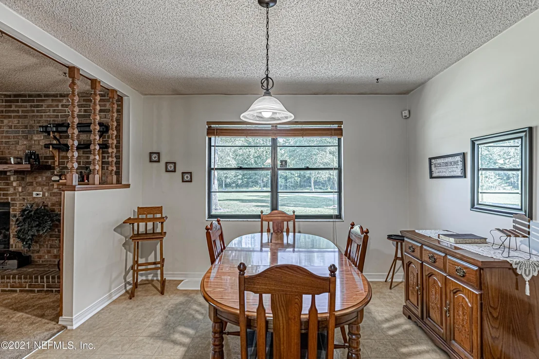 Photo of 1340 STARLING Road