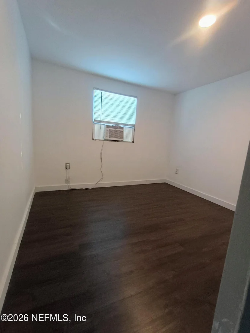 Photo of 215 PINE TREE Trail