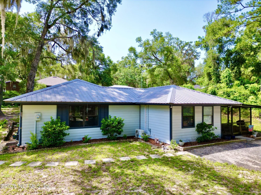 Photo of 468 SE 28TH Way