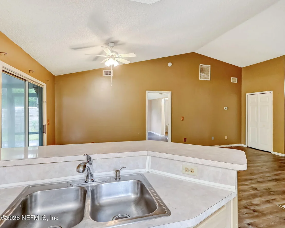 Photo of 8479 THREE CREEKS Boulevard