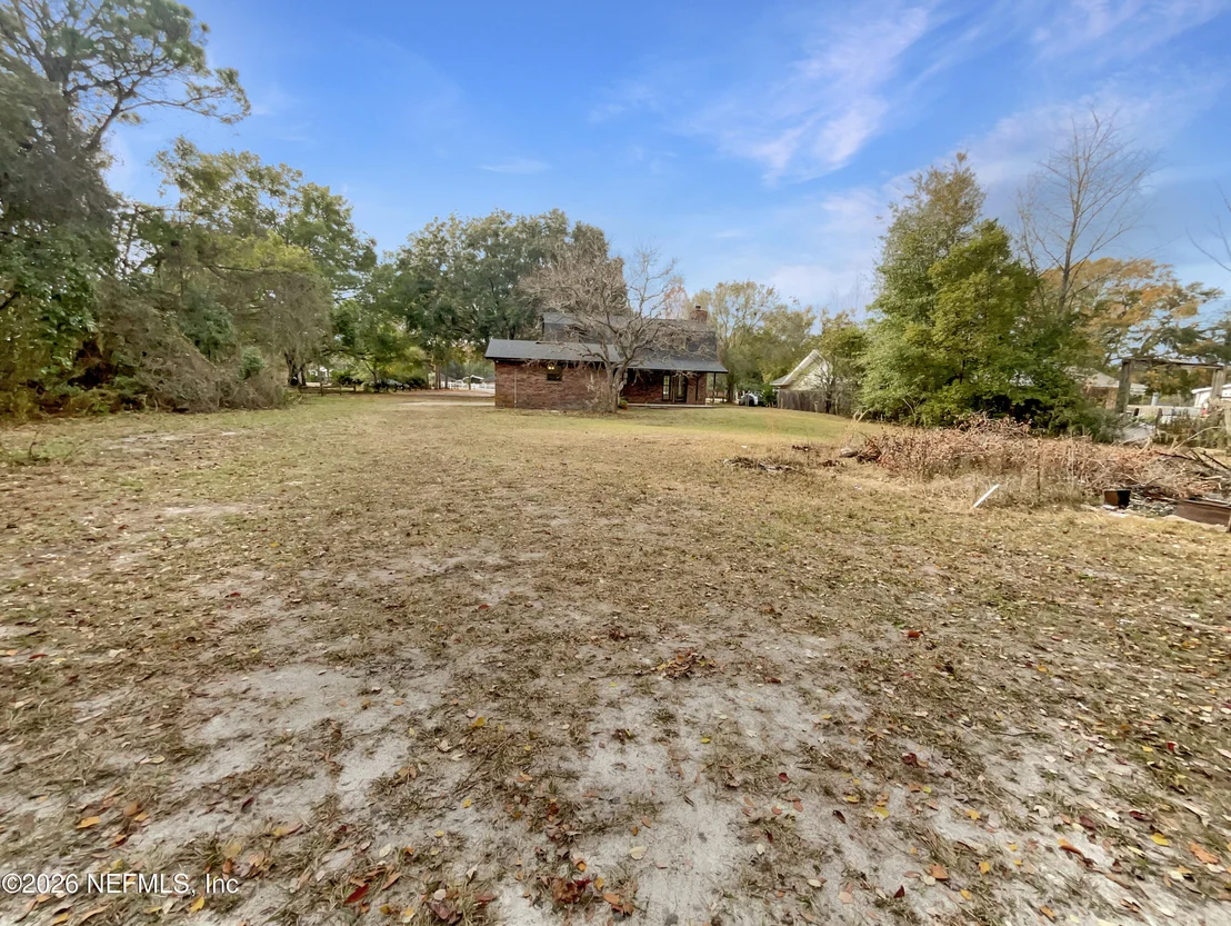 Photo of 1555 DOLPH Road