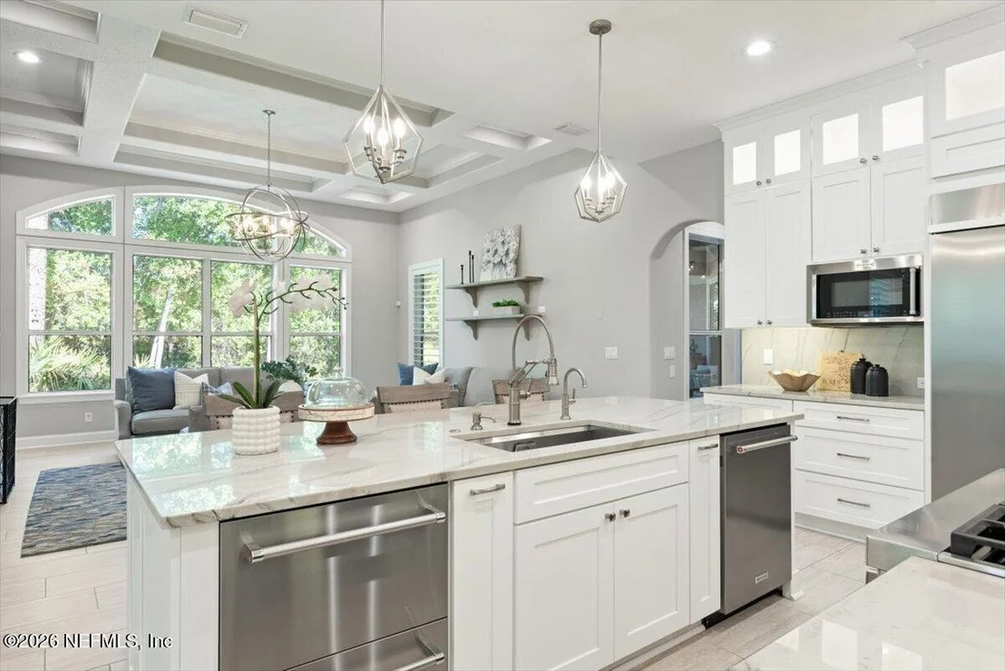 Photo of 240 ST JOHNS FOREST Boulevard