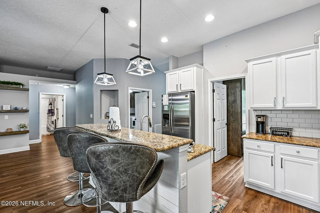 Photo of 4142 SCENIC Drive