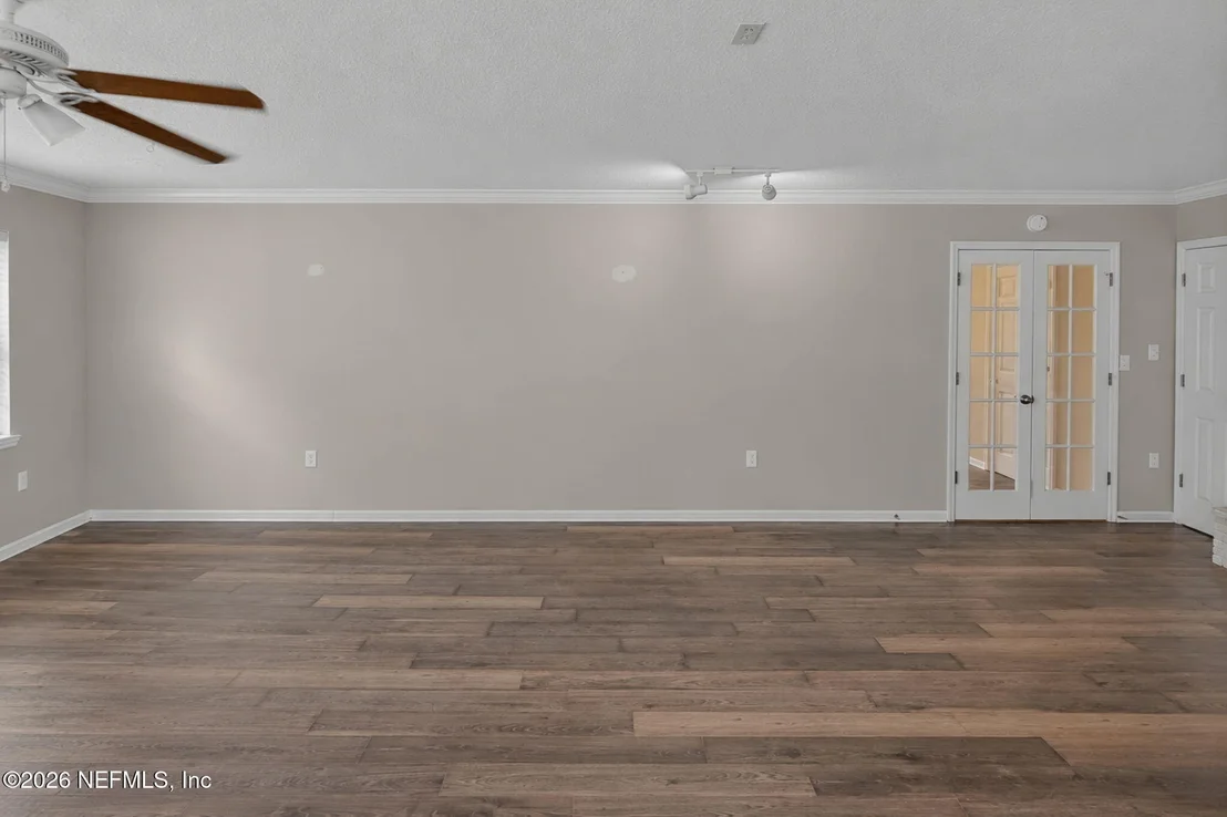 Photo of 477 DEL MONTE Drive