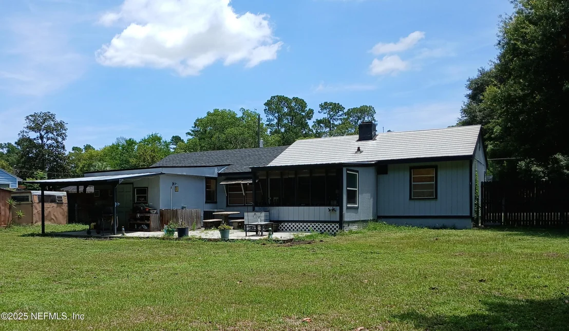 Photo of 2484 PEACH Drive