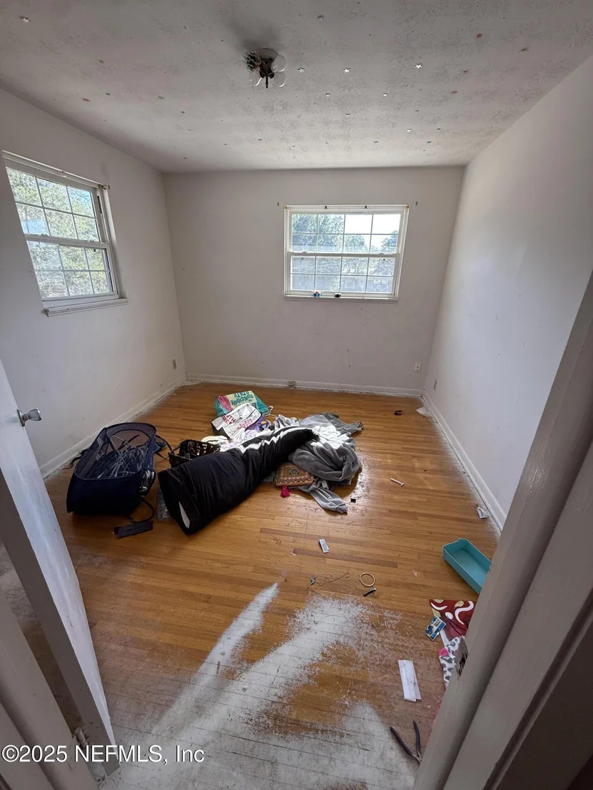 Photo of 5659 MAXINE Drive