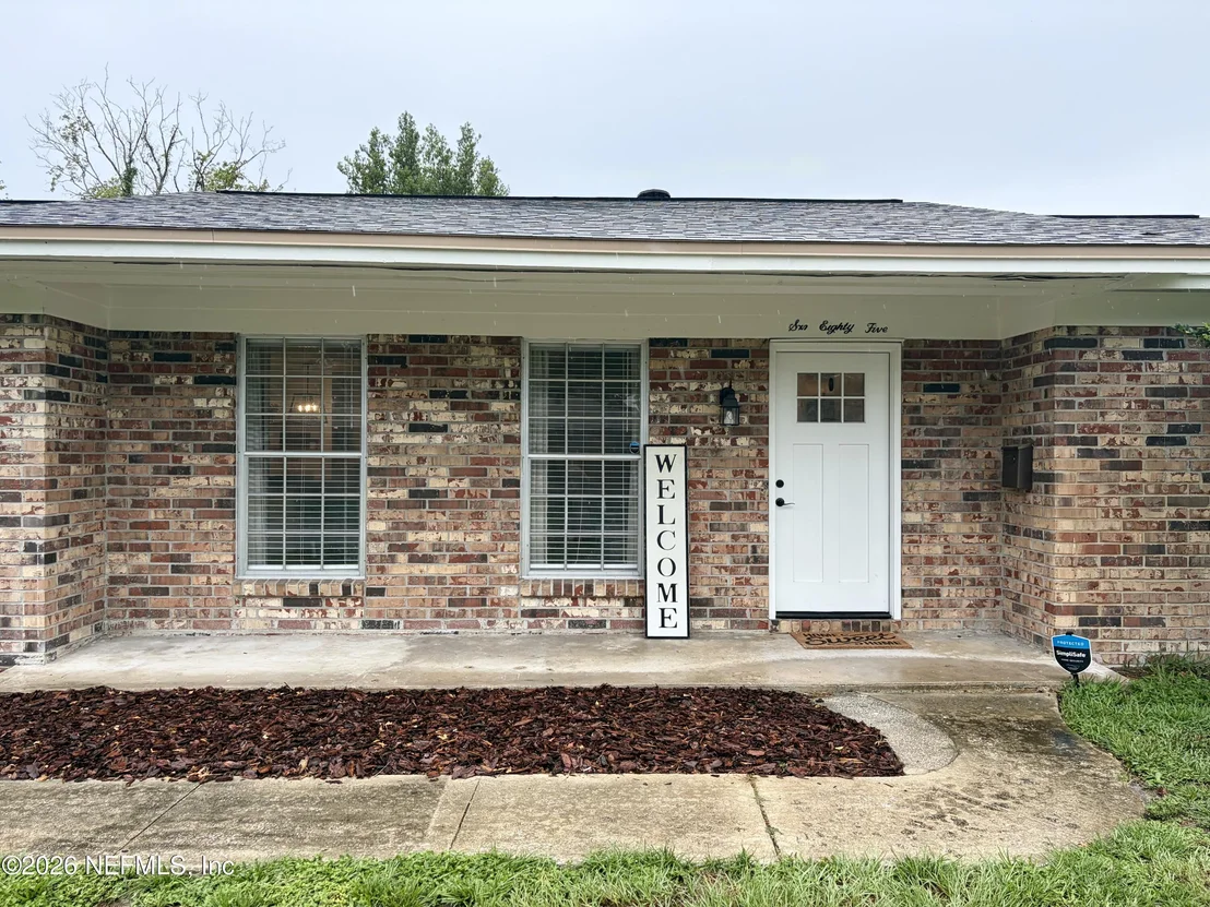 Photo of 685 BOWIE Boulevard