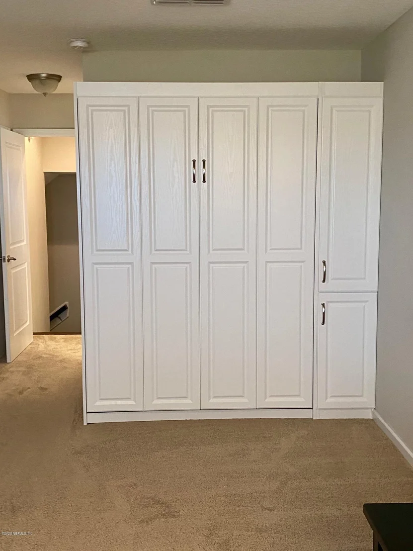 Photo of 114 MERCUTIO Lane