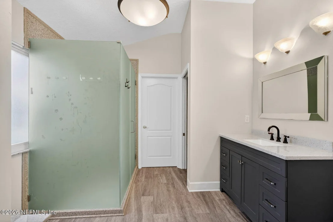 Photo of 257 JOHNS GLEN Drive