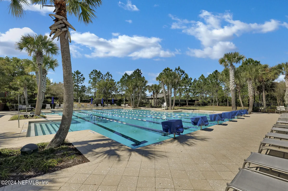 Photo of 595 MEADOW CREEK Drive