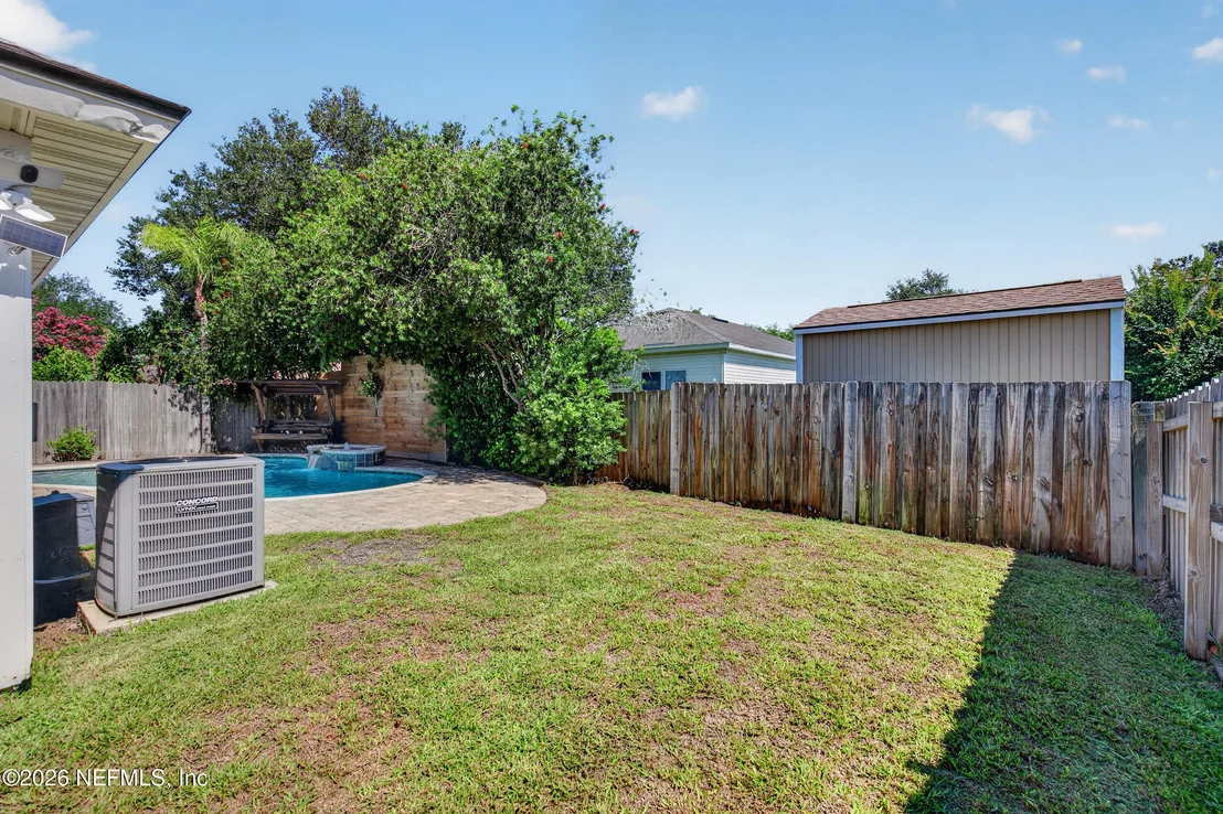Photo of 12151 SUNCHASE Drive