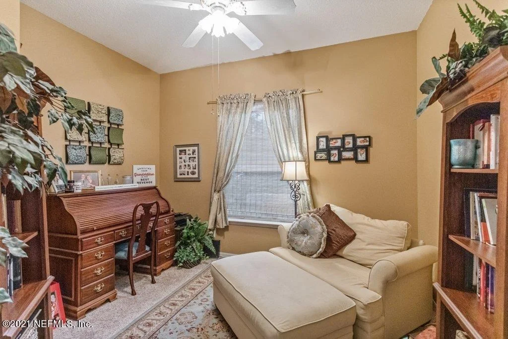 Photo of 581 LONGMILL Lane