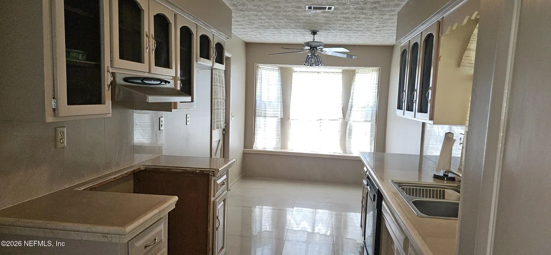 Photo of 3839 FERNGLEN Drive