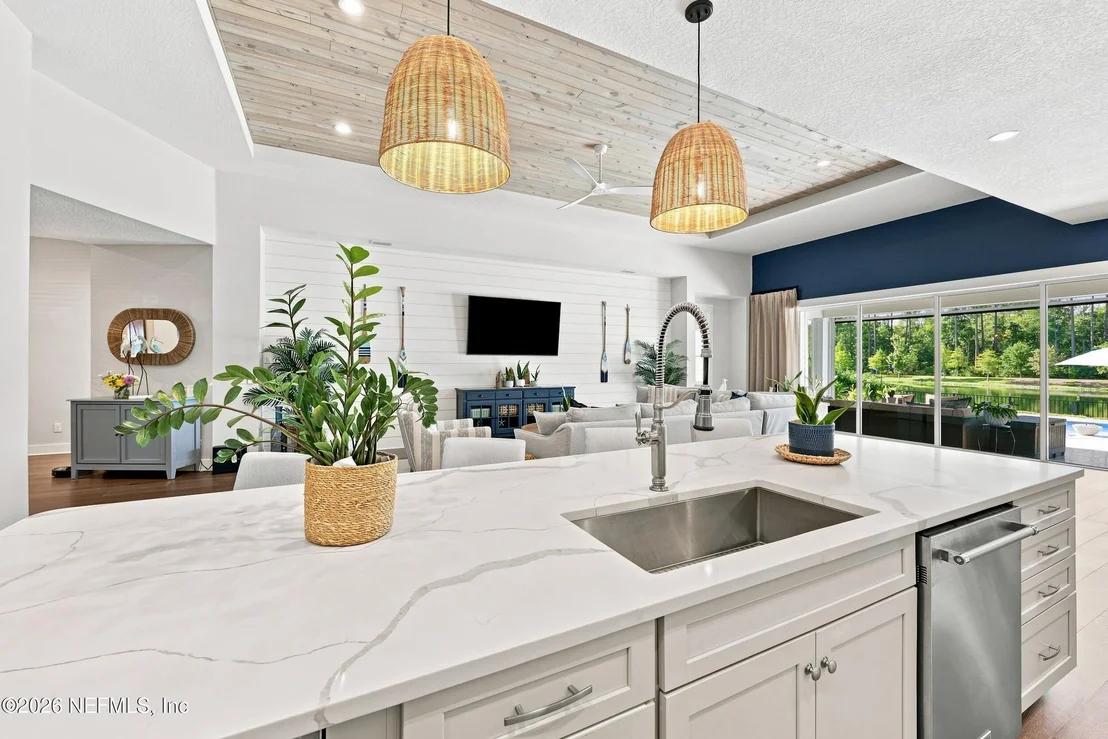 Photo of 220 PINE HAVEN Drive