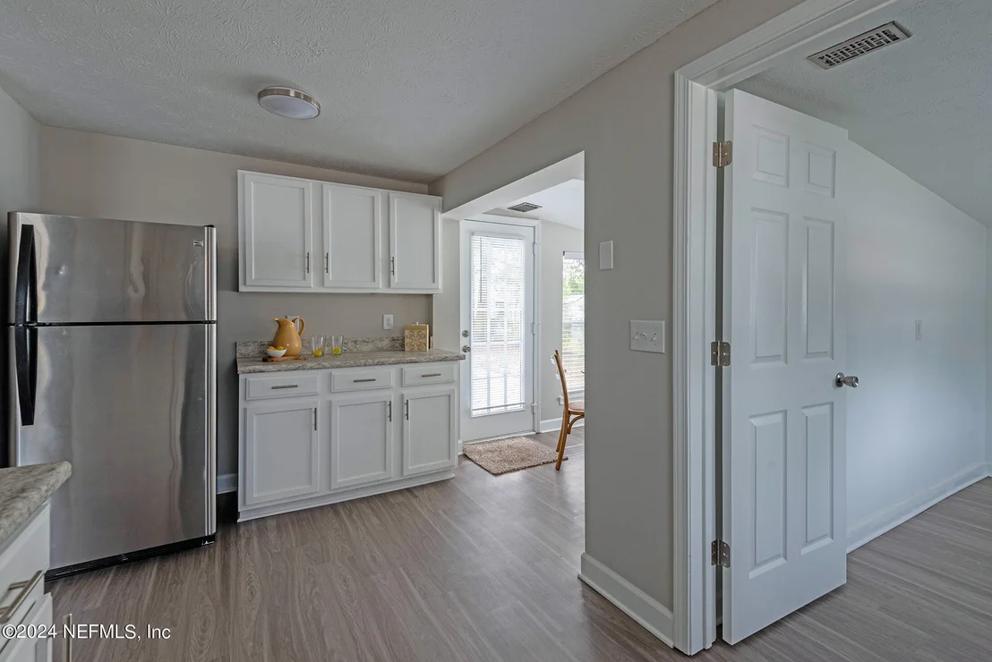 Photo of 152 ROLLIN Drive