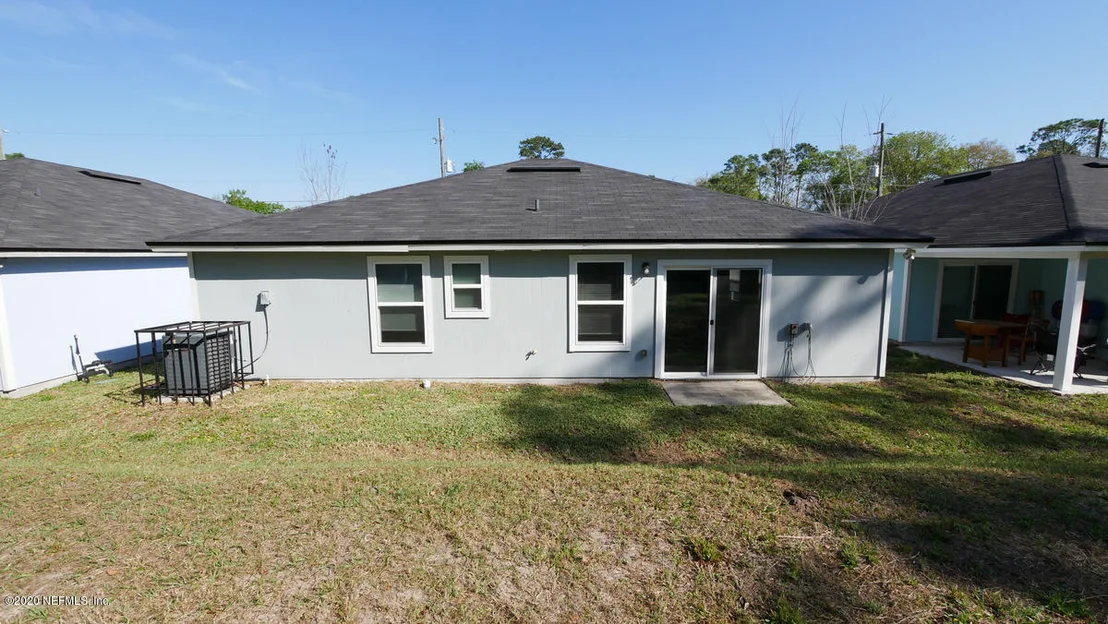 Photo of 8212 MAPLE Street