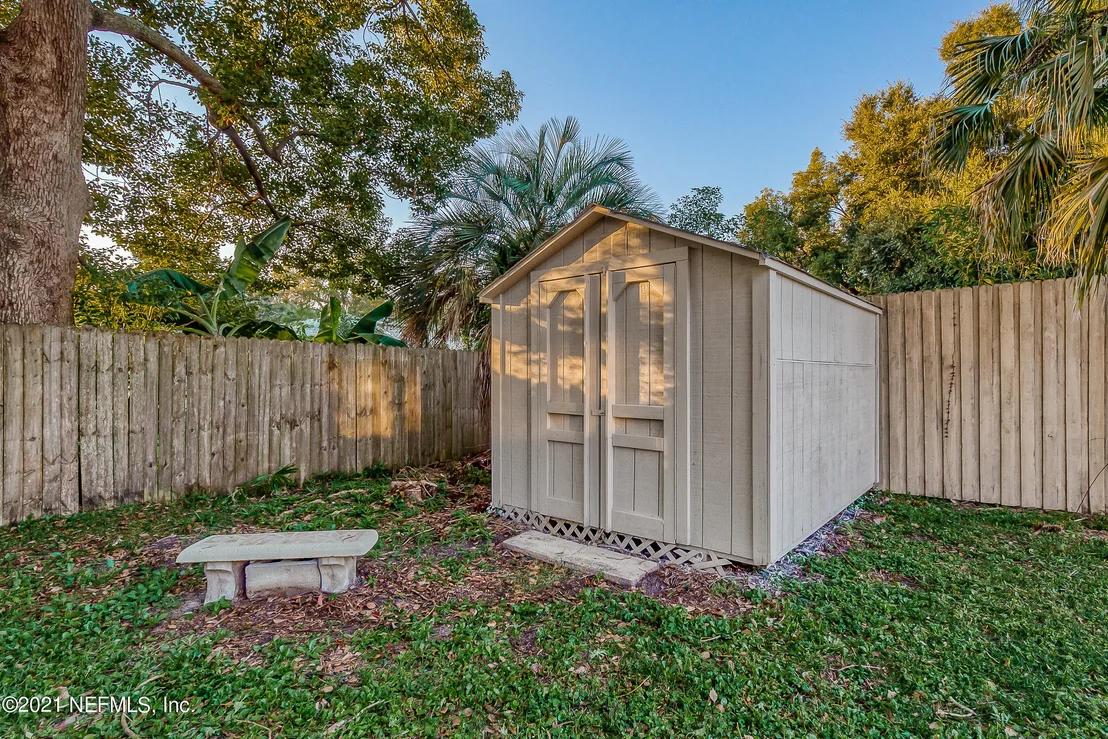 Photo of 6134 STETSON Road